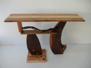 DSCN4371 sofa table